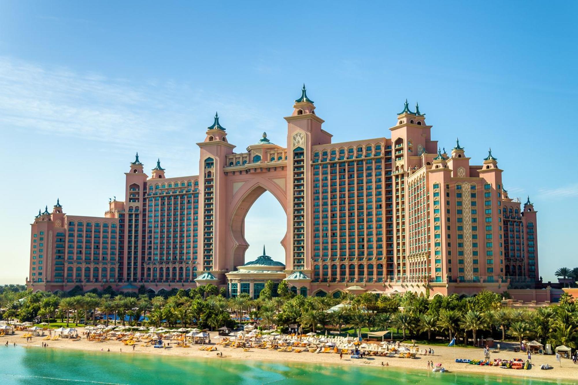 Burj Crown - Urban Chic Opera Boulevard View, Walk To Mall Апартаменти *