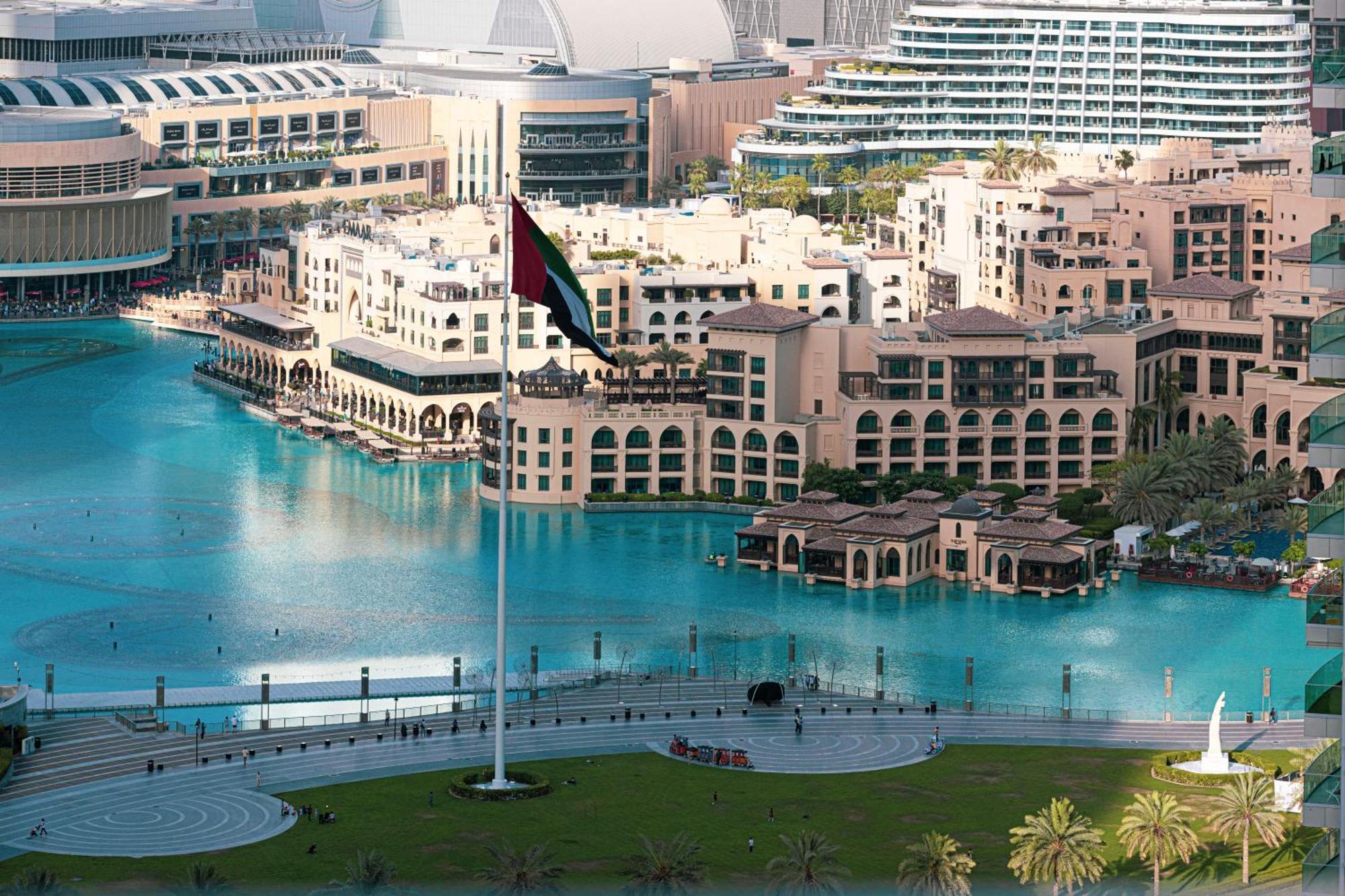 Апартаменти Burj Crown - Urban Chic Opera Boulevard View, Walk To Mall