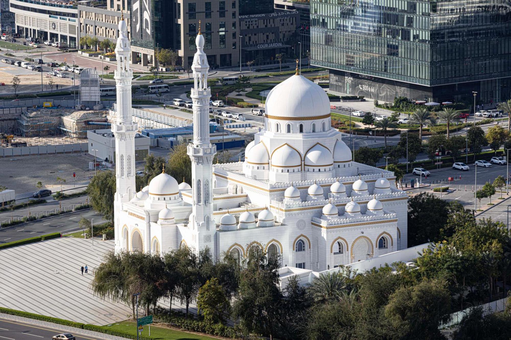 Burj Crown - Urban Chic Opera Boulevard View, Walk To Mall Апартаменти